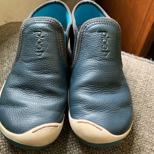 Plae boys navy slip on size 3